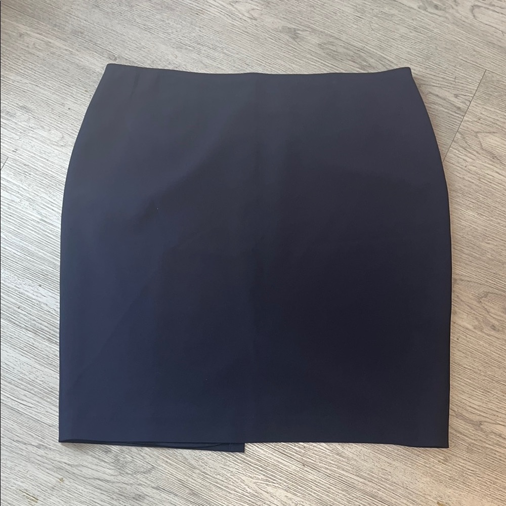 Classic St. John blue pencil skirt